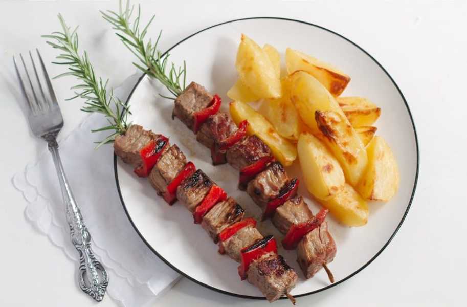 healthy bbq tips steak skewer