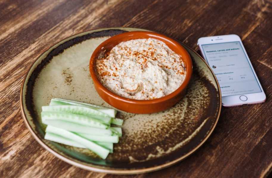 homemade-hummus-recipe-and-benefits