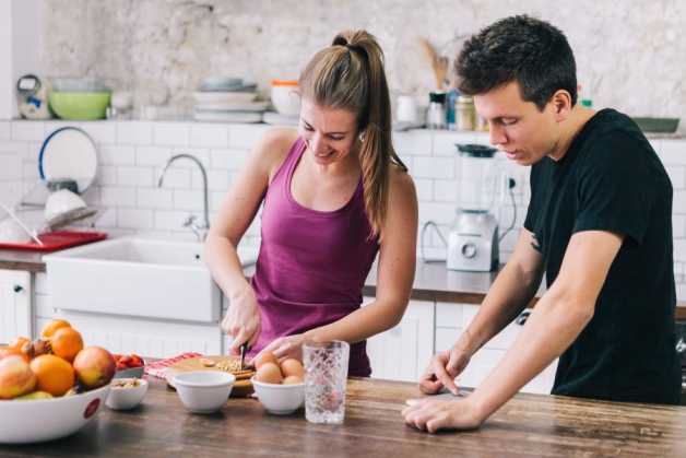 couple cooking together 