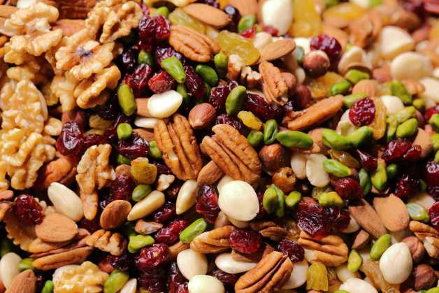 fruit, seed and nut trail mix