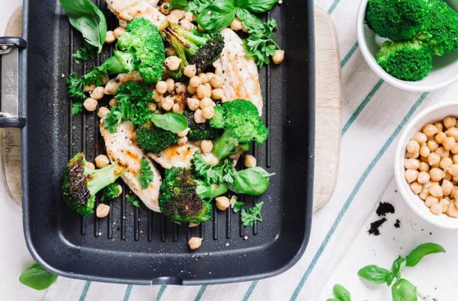 chickpeas with broccoli and -chicken recipe