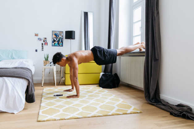 Fitness Male Arms Push-Up