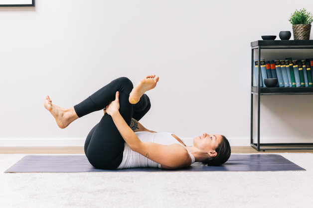 A Toning Pilates Sequence to Stabilize the Lower Body - Sonima