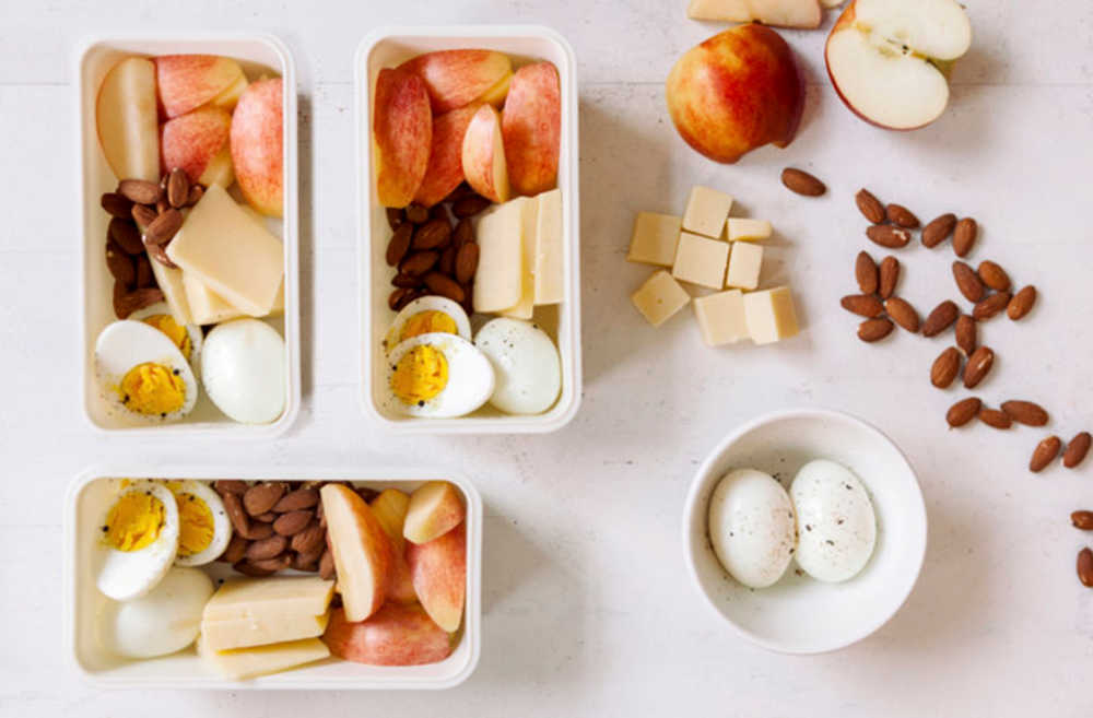 Healthy Morning Breakfast On The Go This Healthy Breakfast On-the-Go Will Make You Love Mornings | 8fit