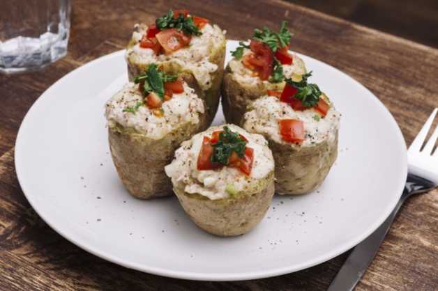 Tuna, artichoke and basil stuffed potatoes