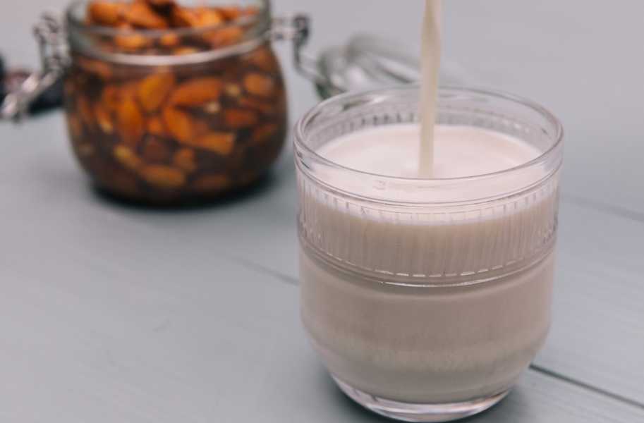 Fresh Almond Milk