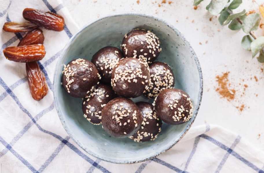 tahini chocolate bites 