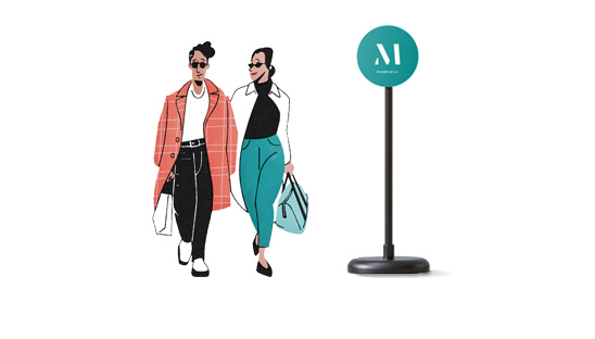 Illustration av en M station skylt med två människor som promenerar förbi