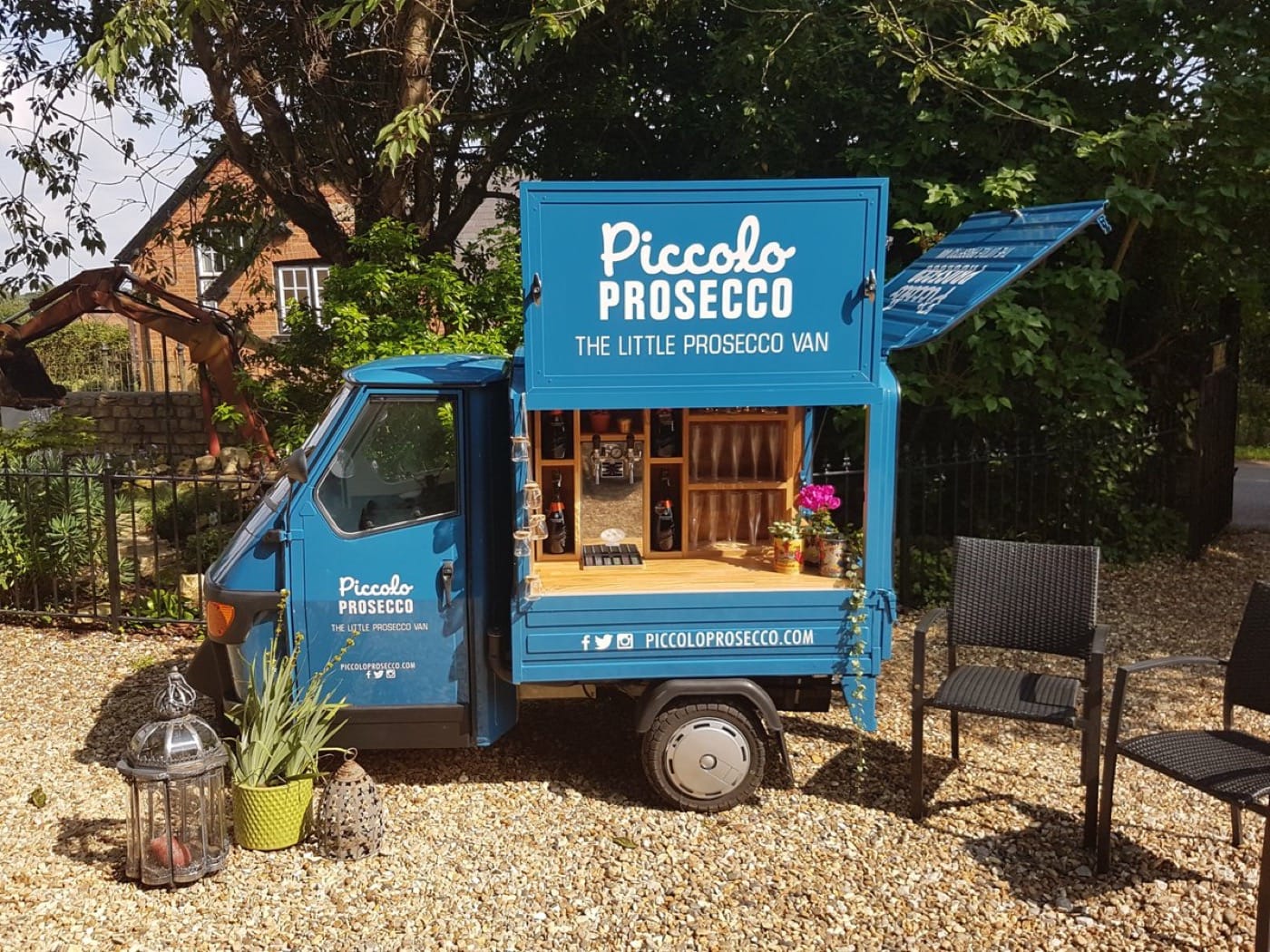 Piccolo-Prosecco-Image-Van