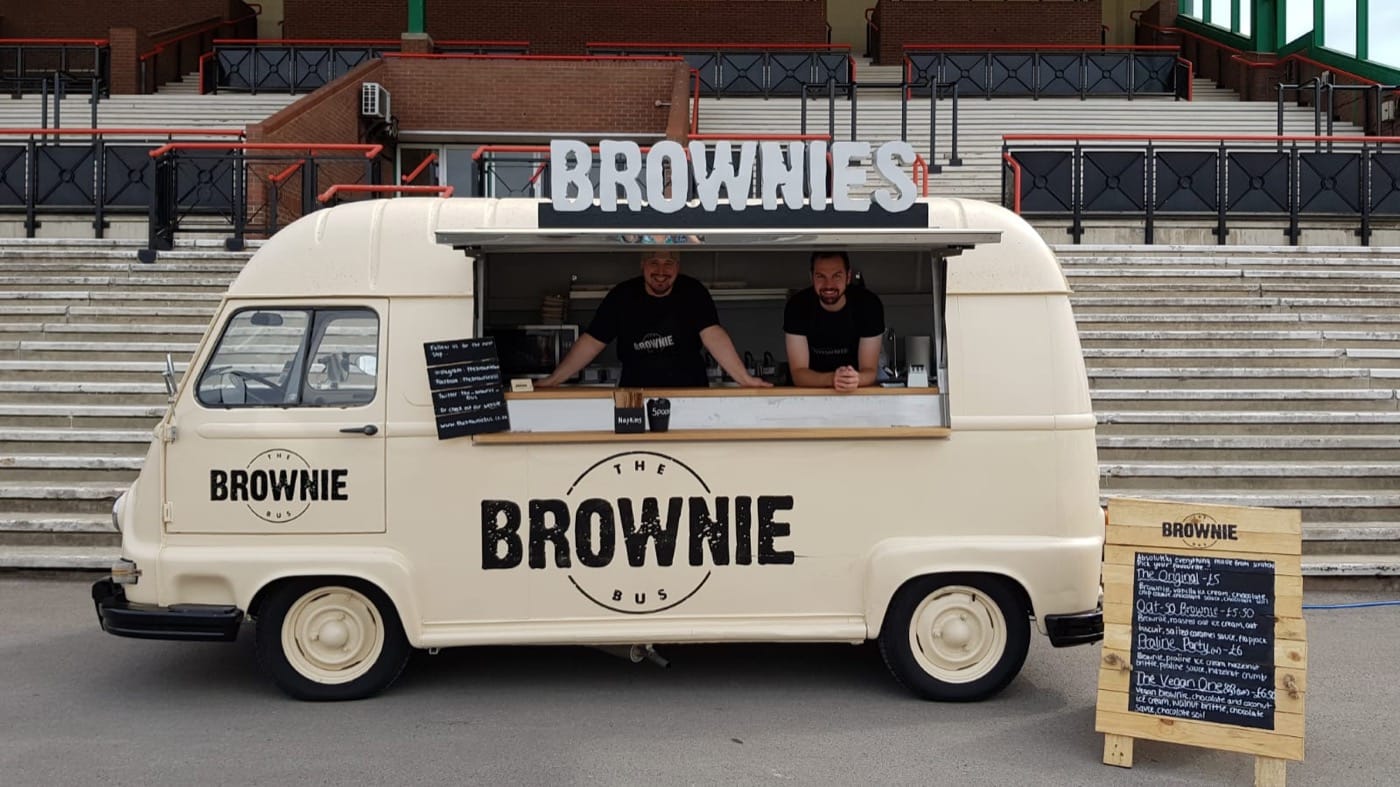 Feast-It-The-Brownie-Bus-Dessert-Food-Truck-Brownies-Event-Catering-Party-Food-Book-Now-Birmingham-six (1)