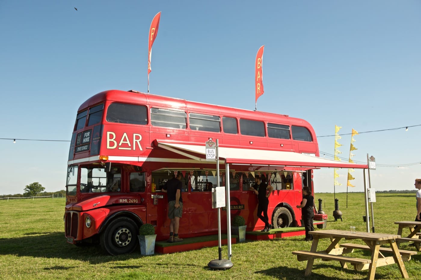 Feast-It-Big-Red-Bus-Bar-Mobile-Bar-Party-Bus