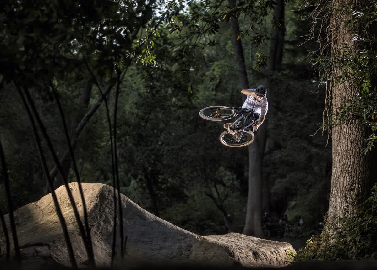 How Santa Cruz Bicycles jumps over freight hurdles with Flexport