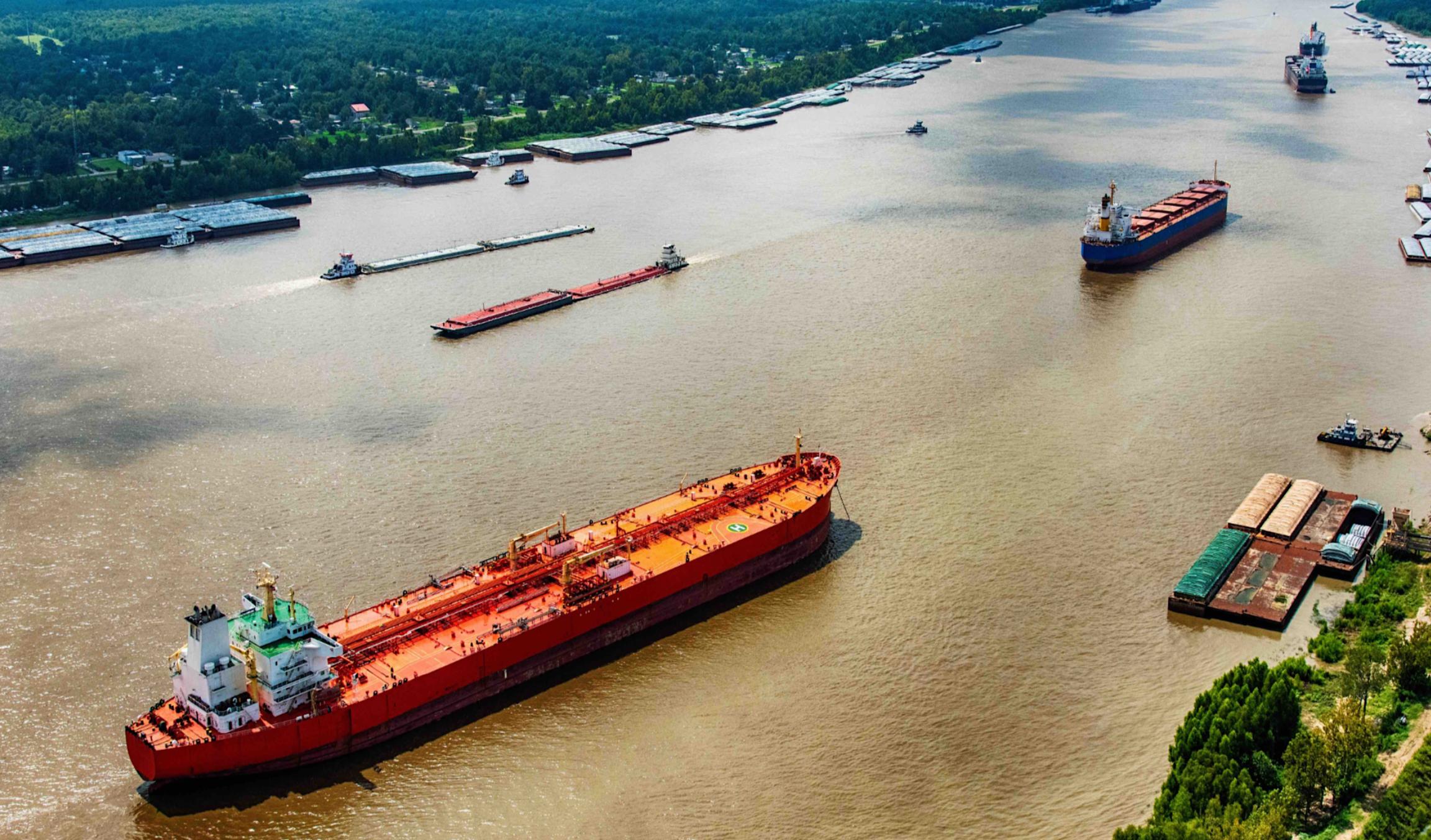 Mississippi River Inland Waterways Blog Hero 4-5-22