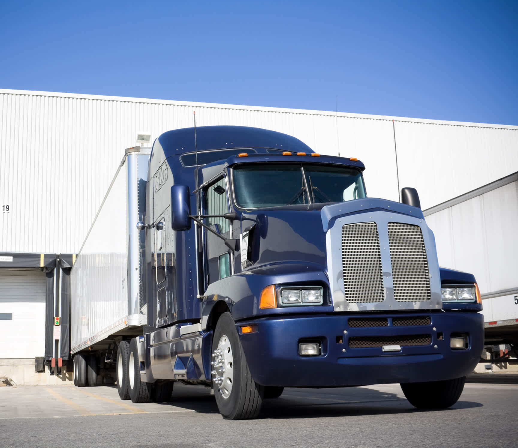 Trucking-2-3x