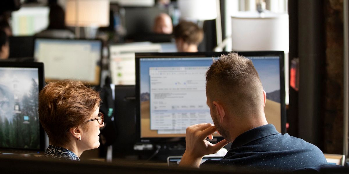 Masthead for 2022-02 blog post on using economics data in supply chain decision-making