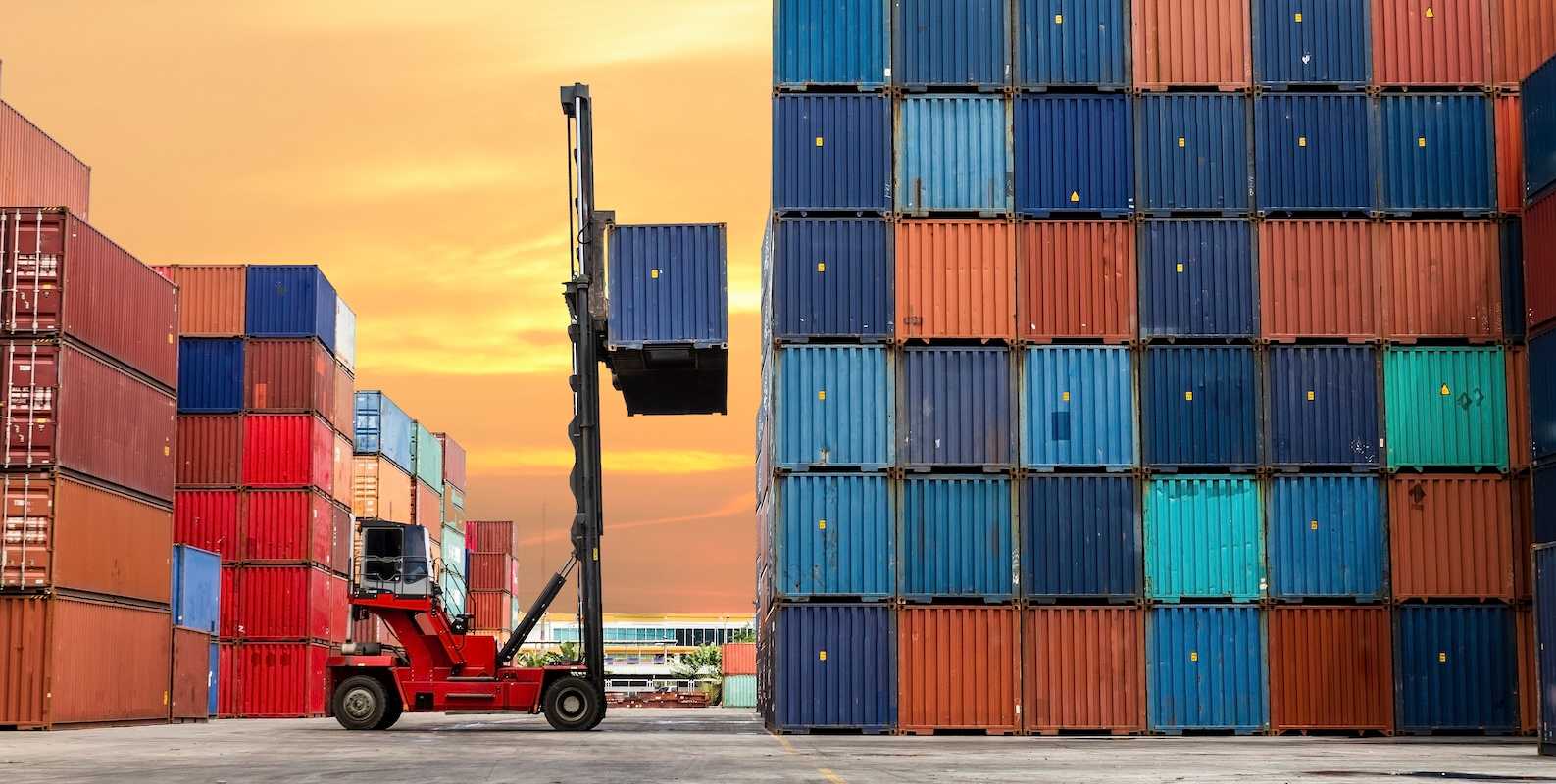 Overcoming Supply Chain Transparency Hurdles With Technology_HERO