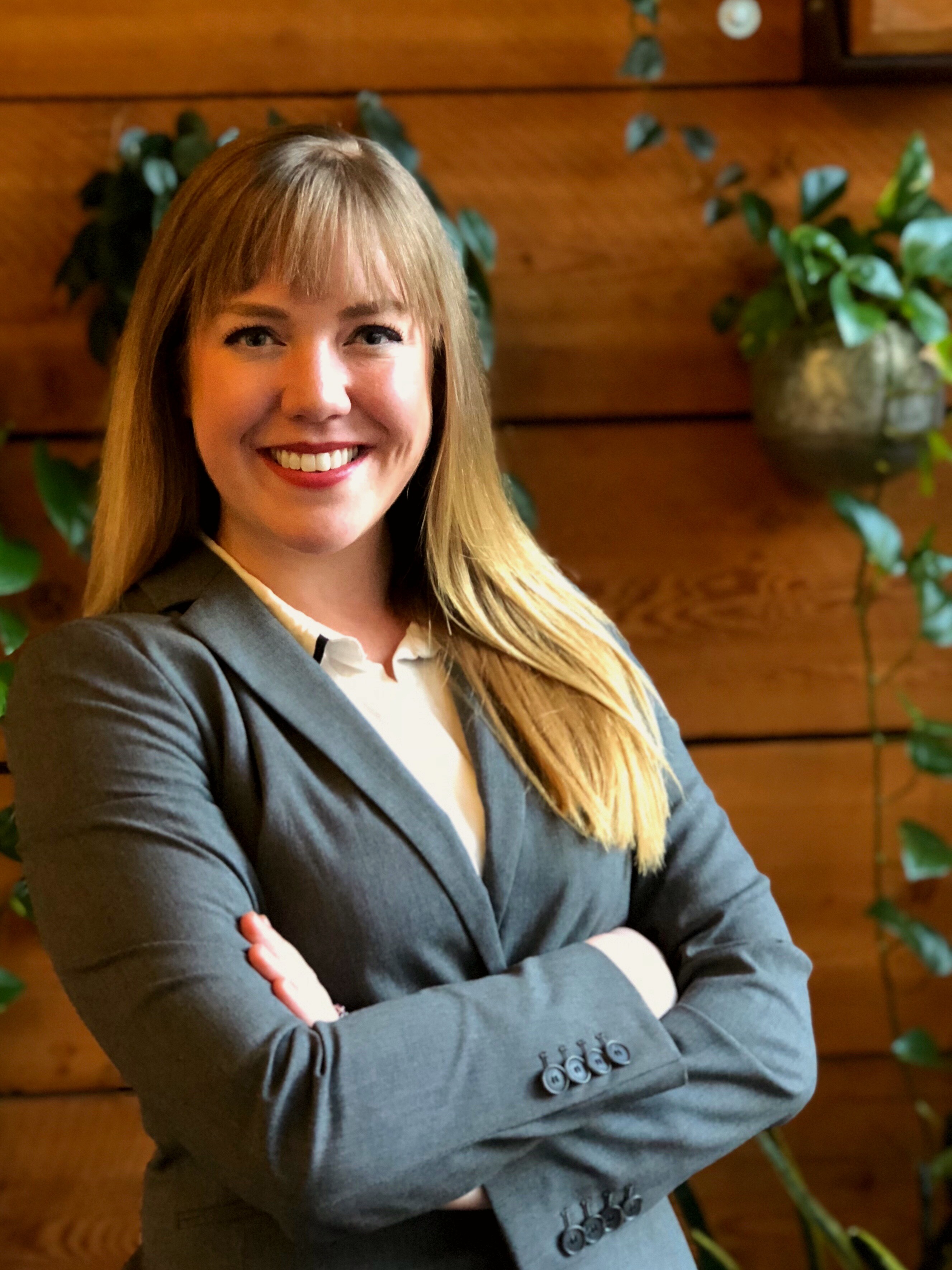 Caroline Dale headshot