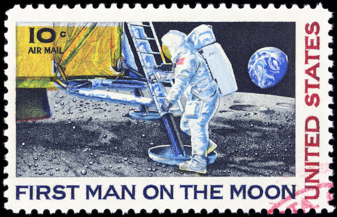 Moon mail: Earth's moon rises on new US postage stamp