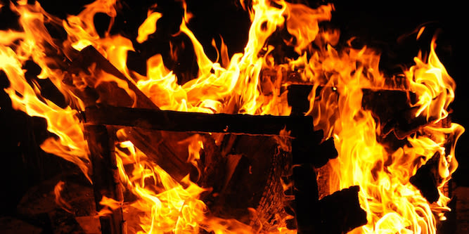 What to Know About Lithium-Ion Batteries, Which Can Cause Plane Crashes
