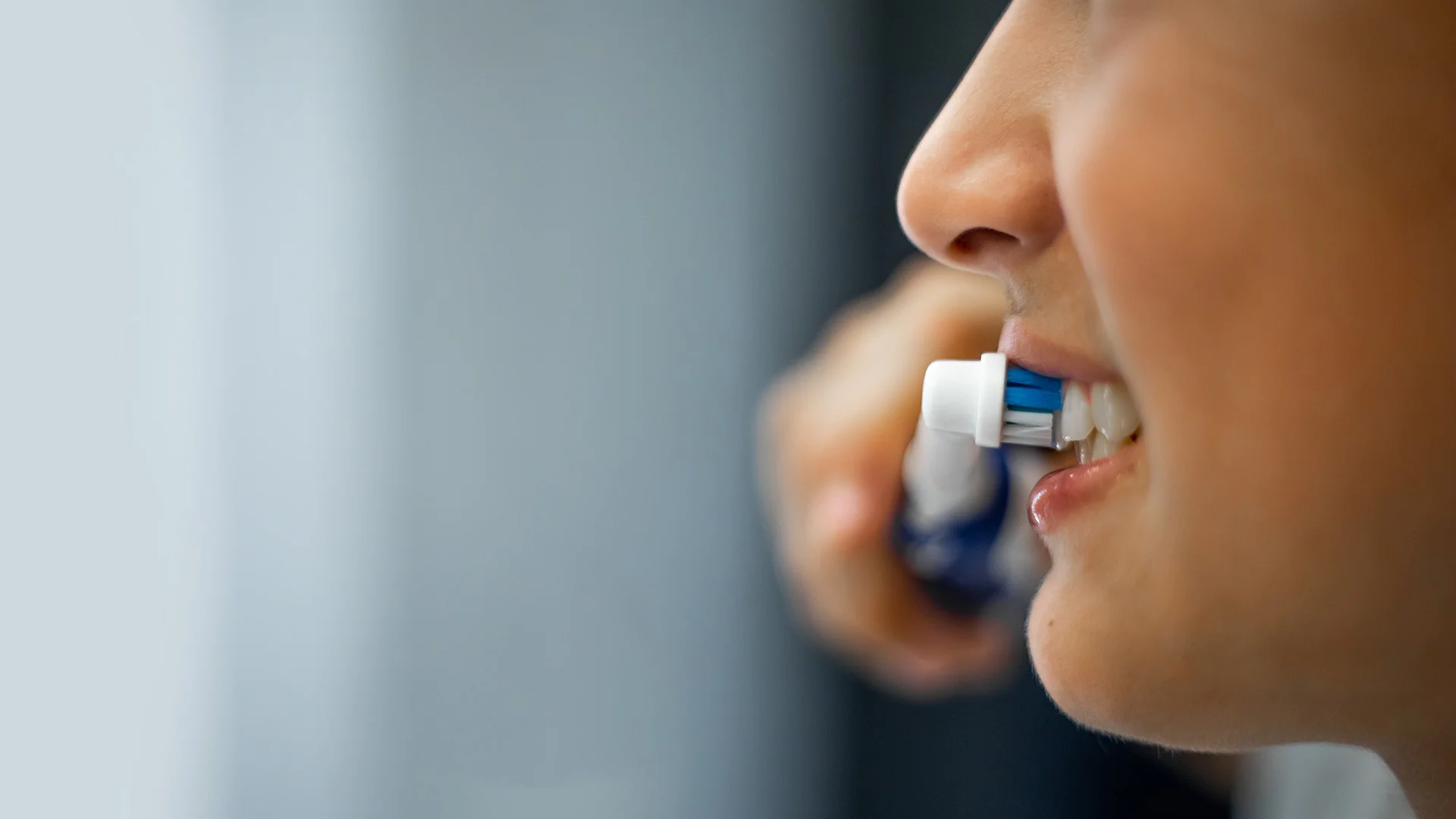 5 toothbrush tips for a healthy mouth