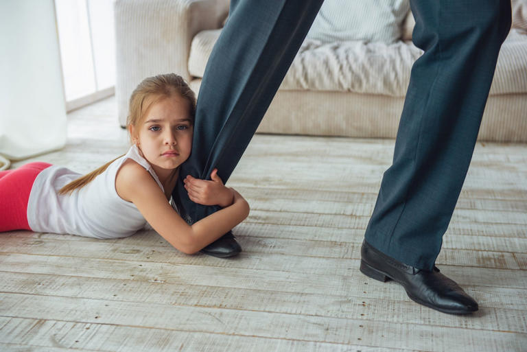 Si vous avez manqué d’affection durant l'enfance, vous avez ces 14 traits de caractère aujourd'hui, selon la psychologie