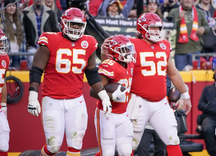 Chiefs' Creed Humphrey and Trey Smith playing their best football