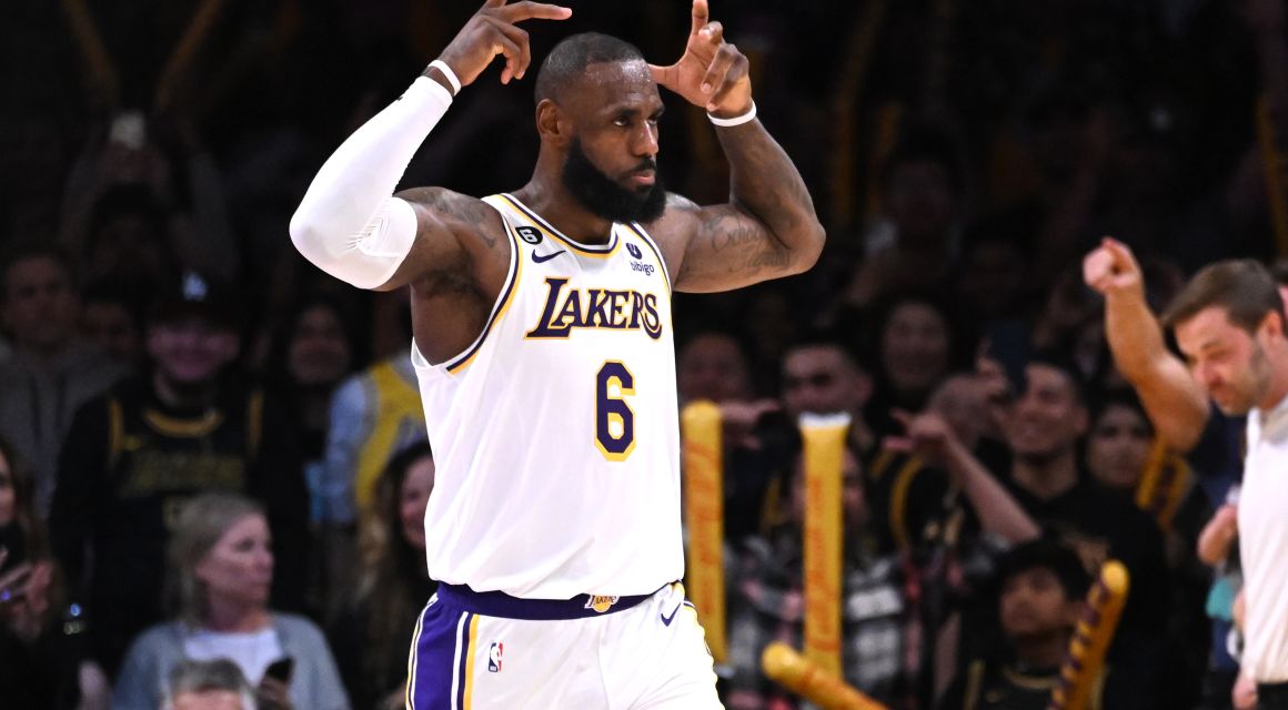 Los Angeles Lakers forward LeBron James (6) celebrates with an imaginary crown after a 3 point basket in the second half against the Utah Jazz at Crypto.com Arena.
