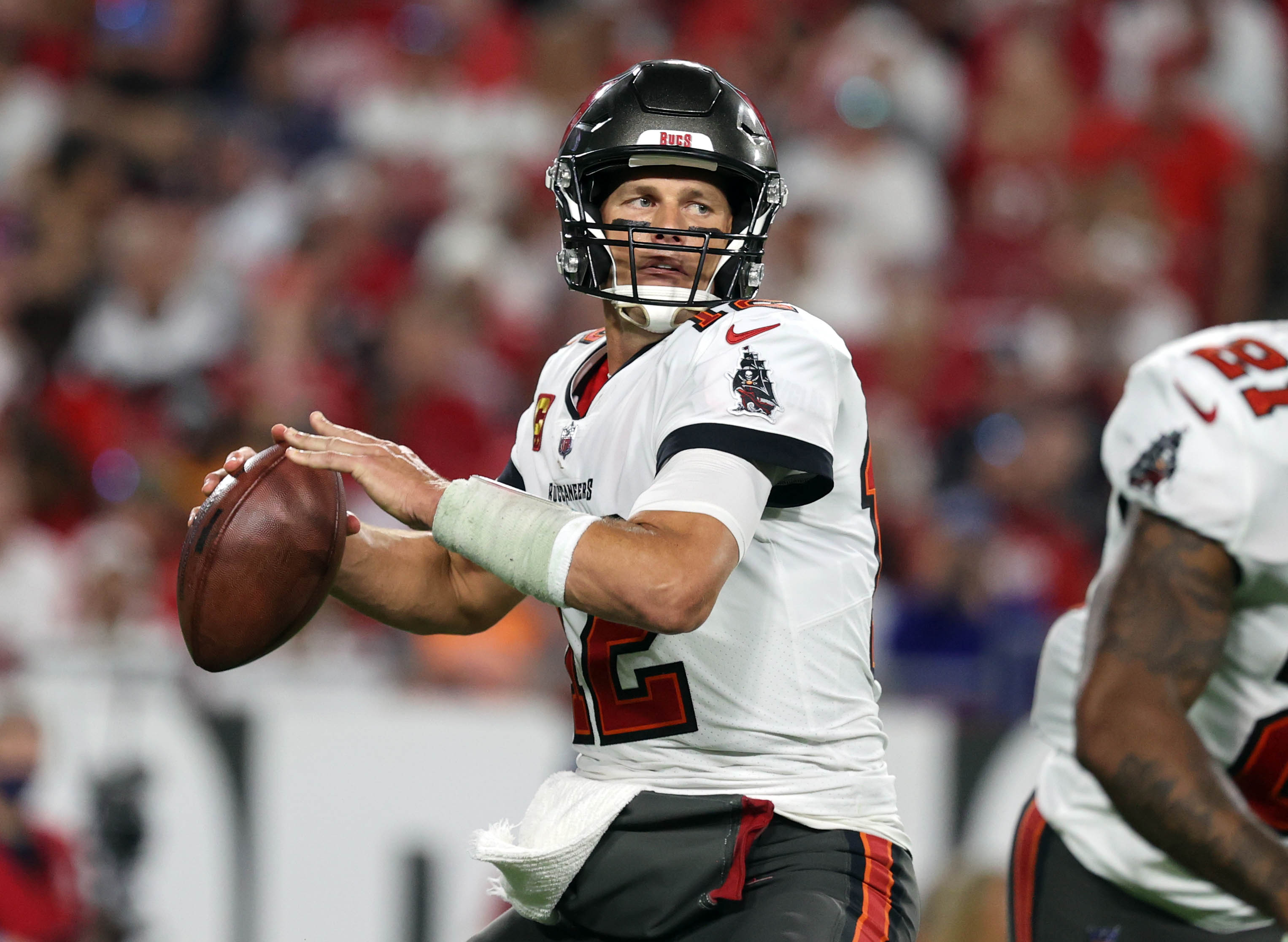 Ravens-Buccaneers 'Thursday Night Football' Week 8 odds and