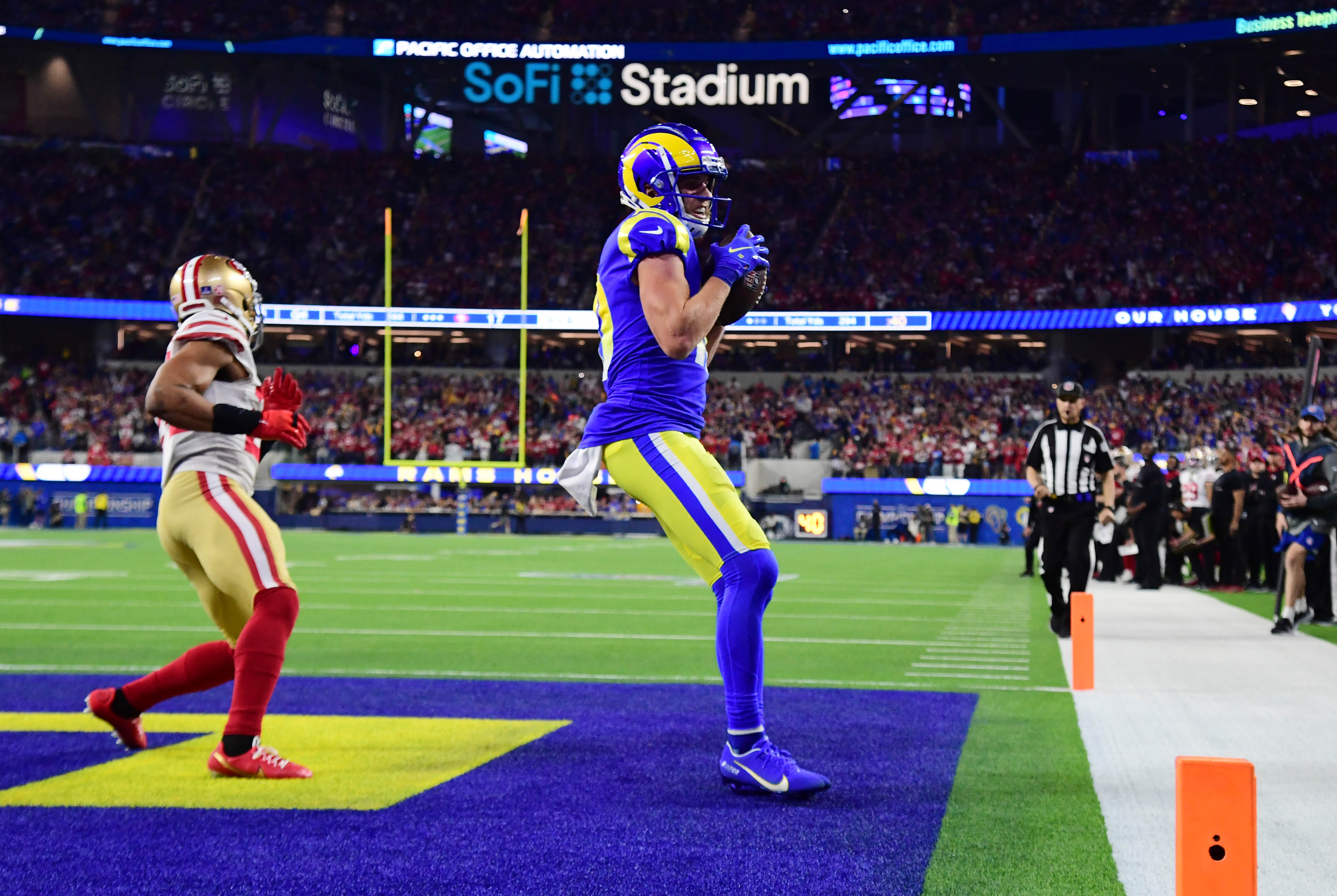 Cooper Kupp makes spectacular TD catch to give Rams late lead vs. 49ers
