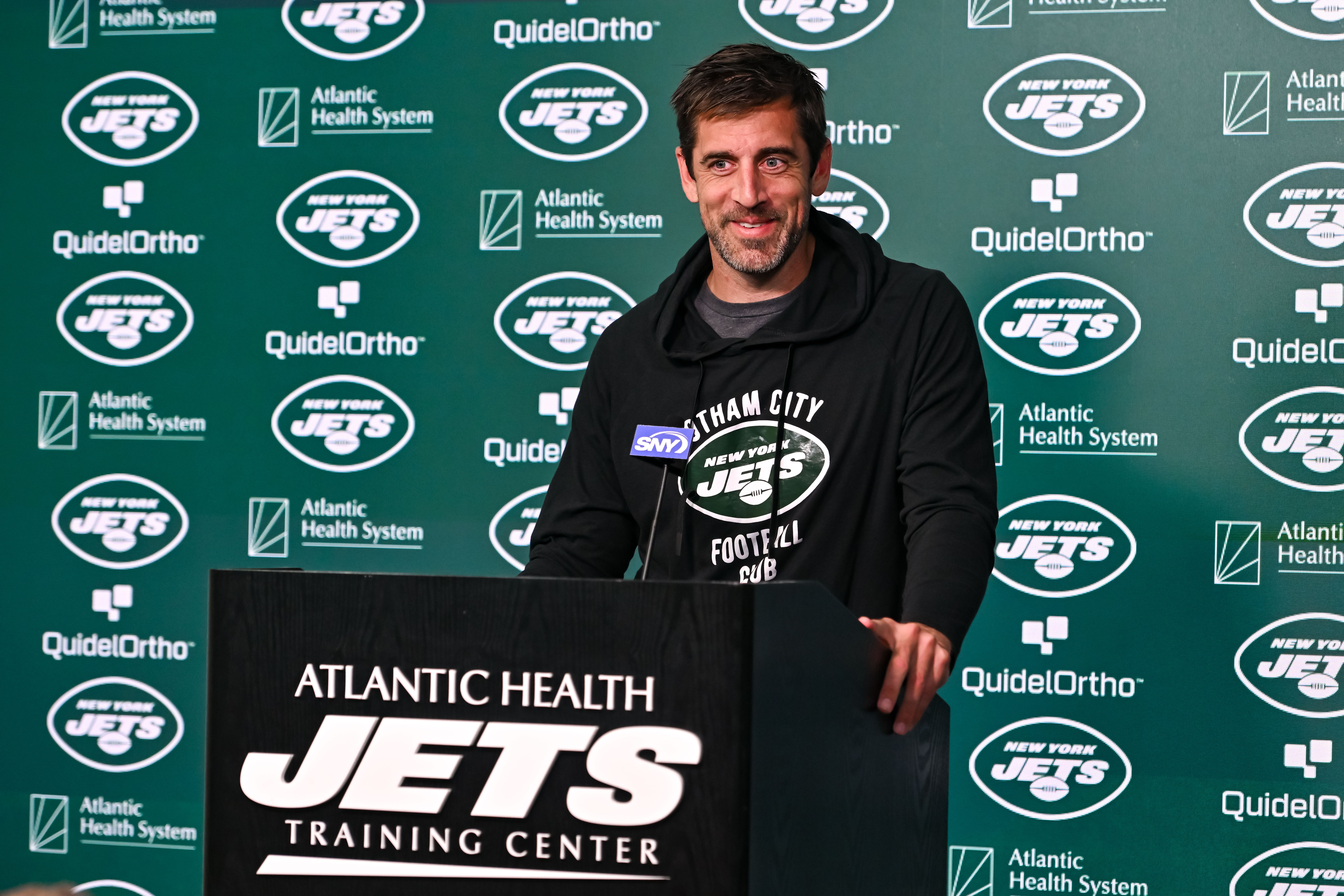 Jets odds, predictions 2023: Why Aaron Rodgers, New York will win