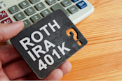Choice between Roth IRA or 401k retirement plan