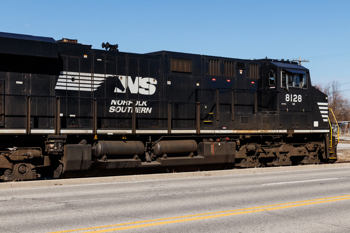 Norfolk Southern Raises Dividend By 5 After Q4 Exceeds Expectations Dividend Com Norfolk Southern Raises Dividend By 5 After Q4 Exceeds Expectations Dividend Com