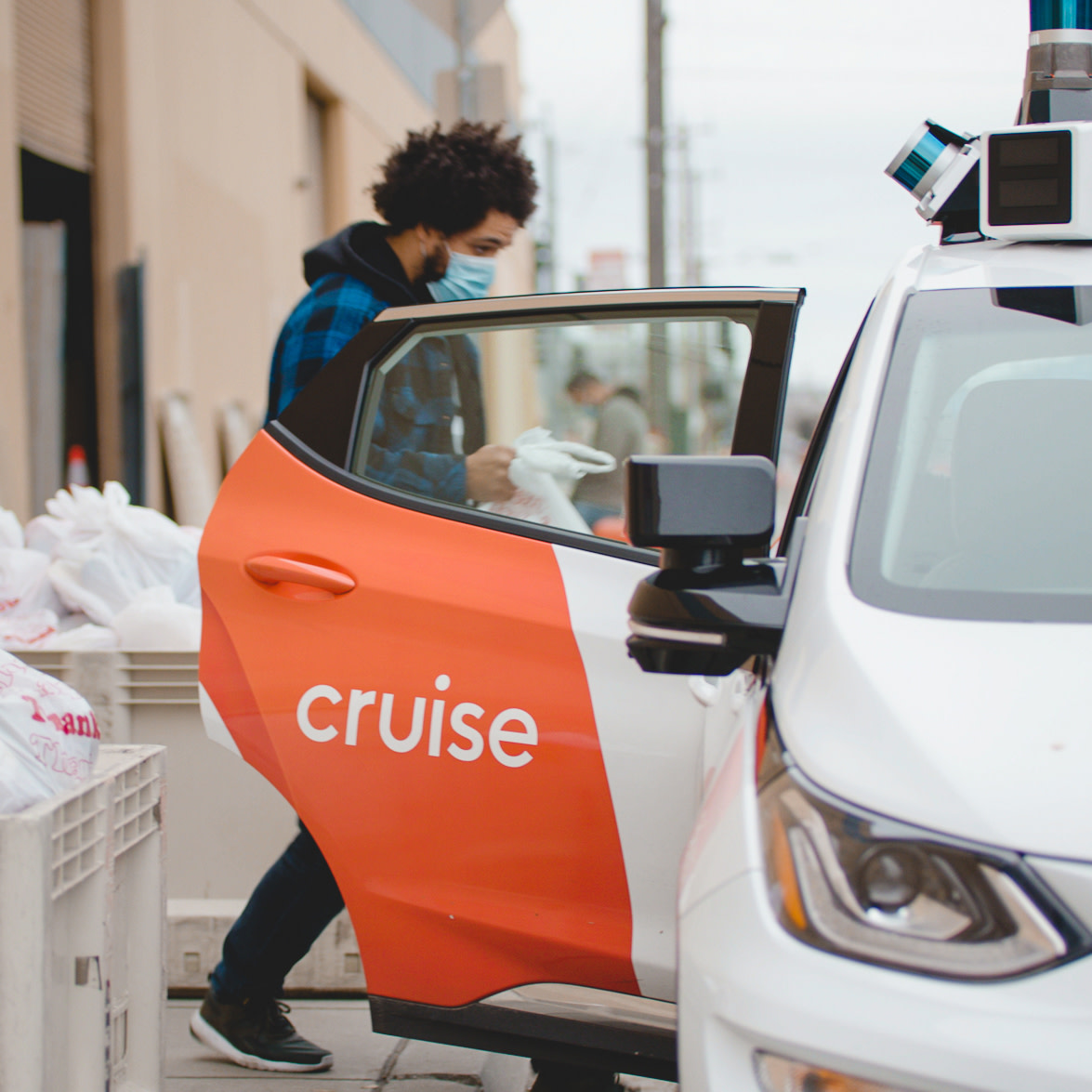 cruise driverless car app