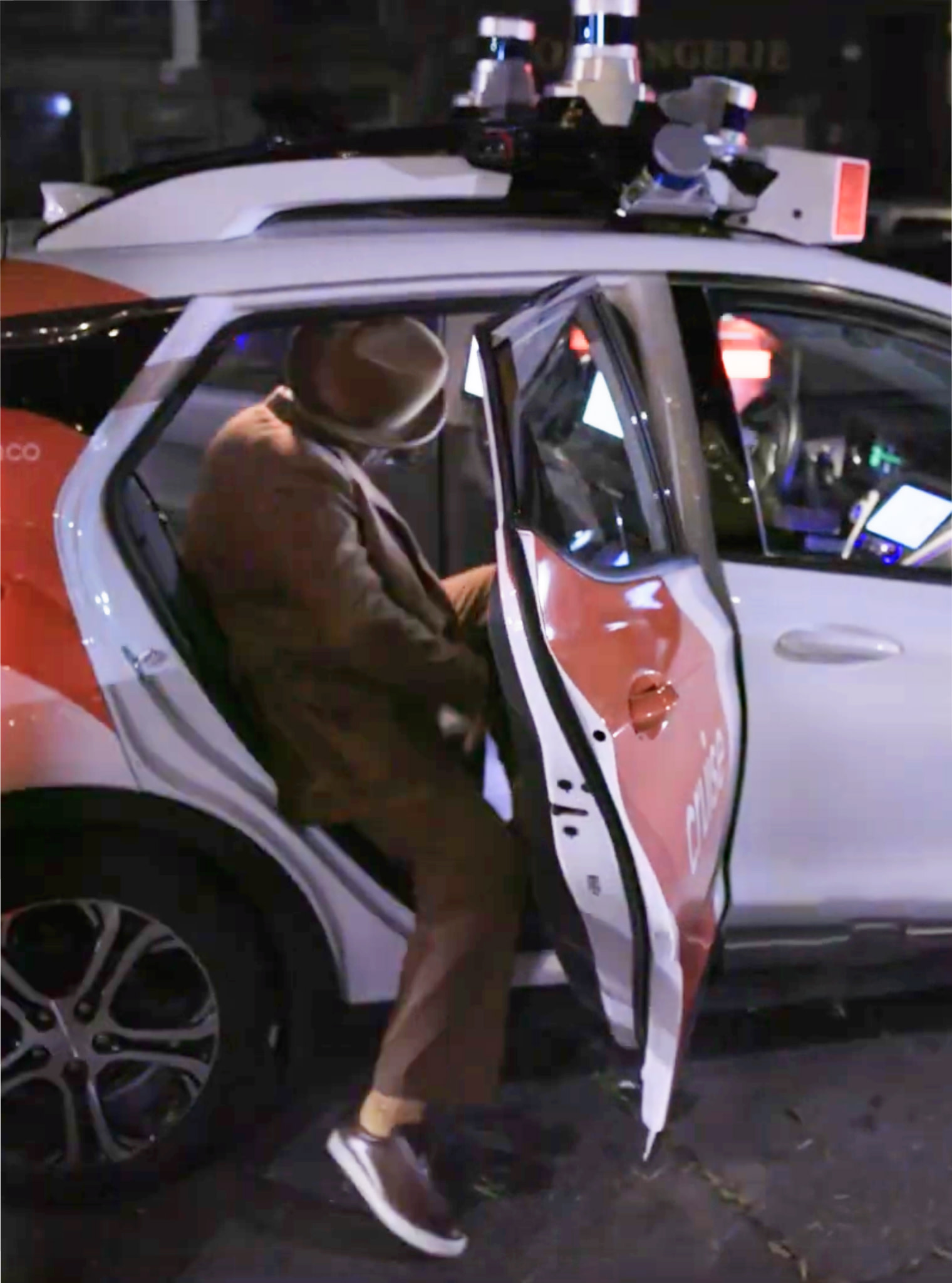Willie Brown getting into Cruise car