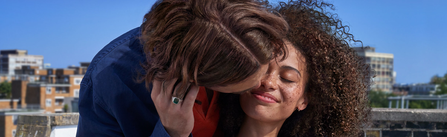 2IN1 DANDRUFF SHAMPOOS + CONDITIONERS 2IN1 DANDRUFF SHAMPOOS + CONDITIONERS