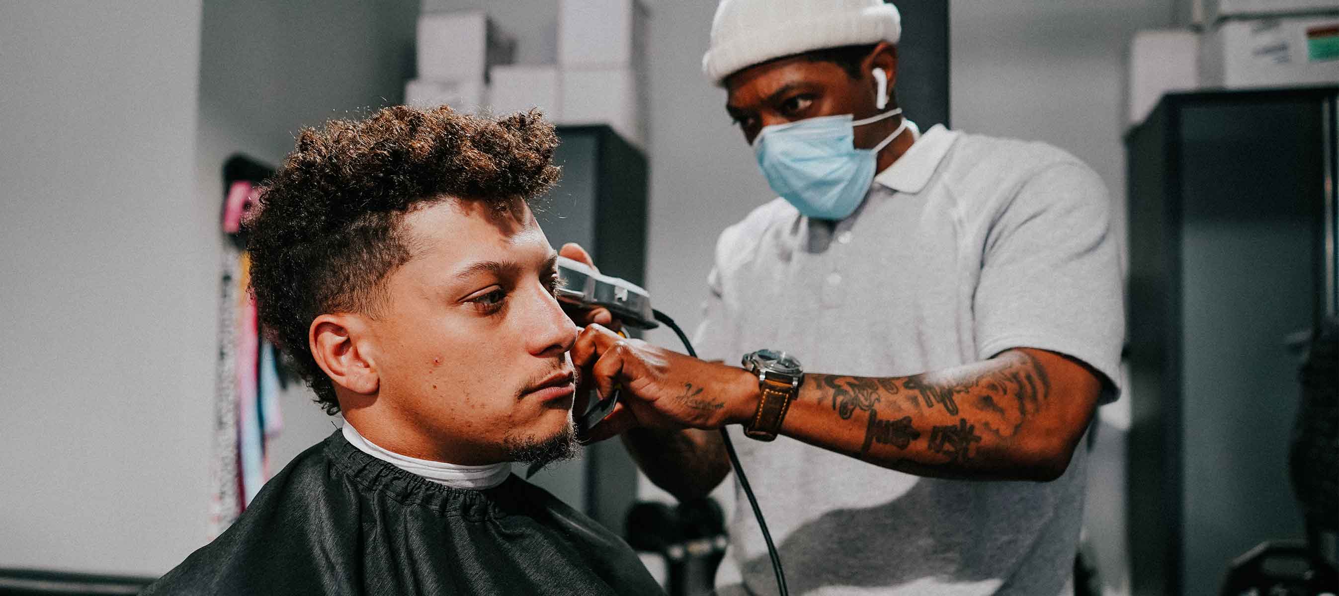 PATRICK MAHOMES HAIRCUT TUTORIAL  Step By Step Burst FadeTutorial For  Beginning Barbers 