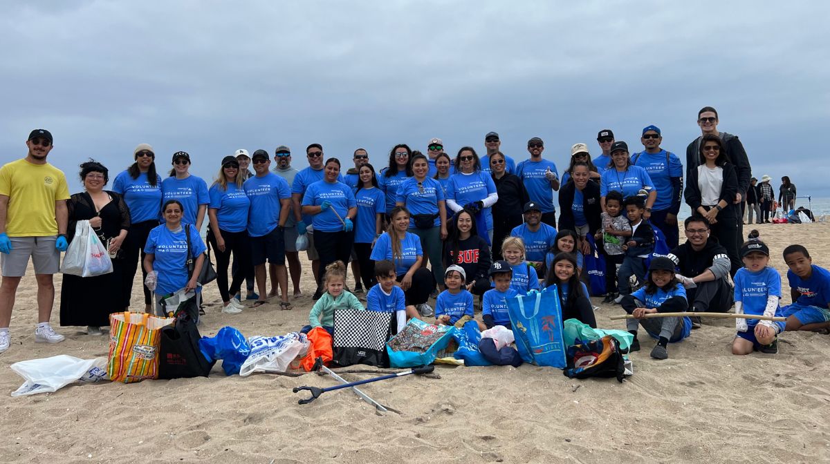 Paramount Global Beach Cleanup 2023