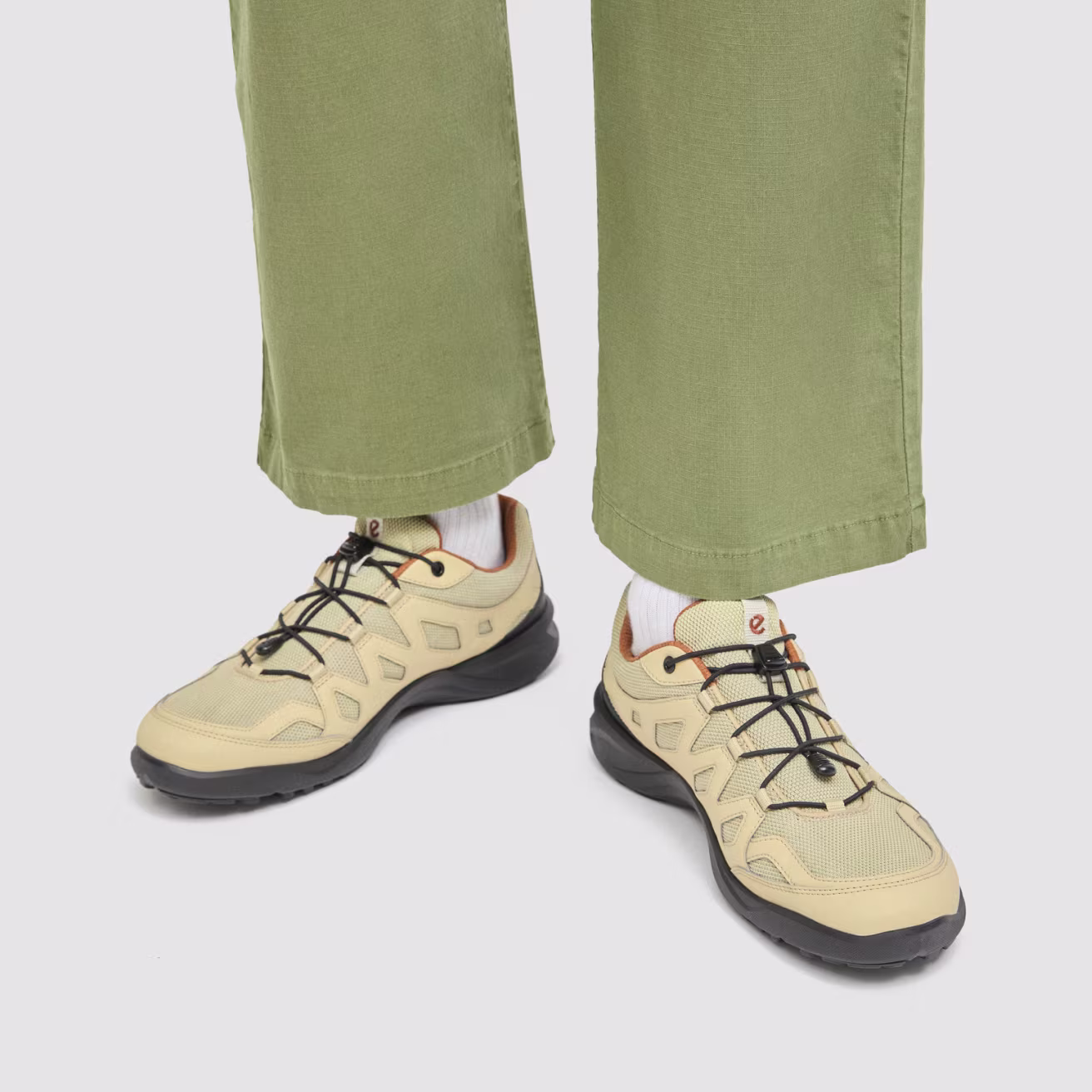 homepage-feature-SS26-1312x1312-soft-52550461565 Soft60