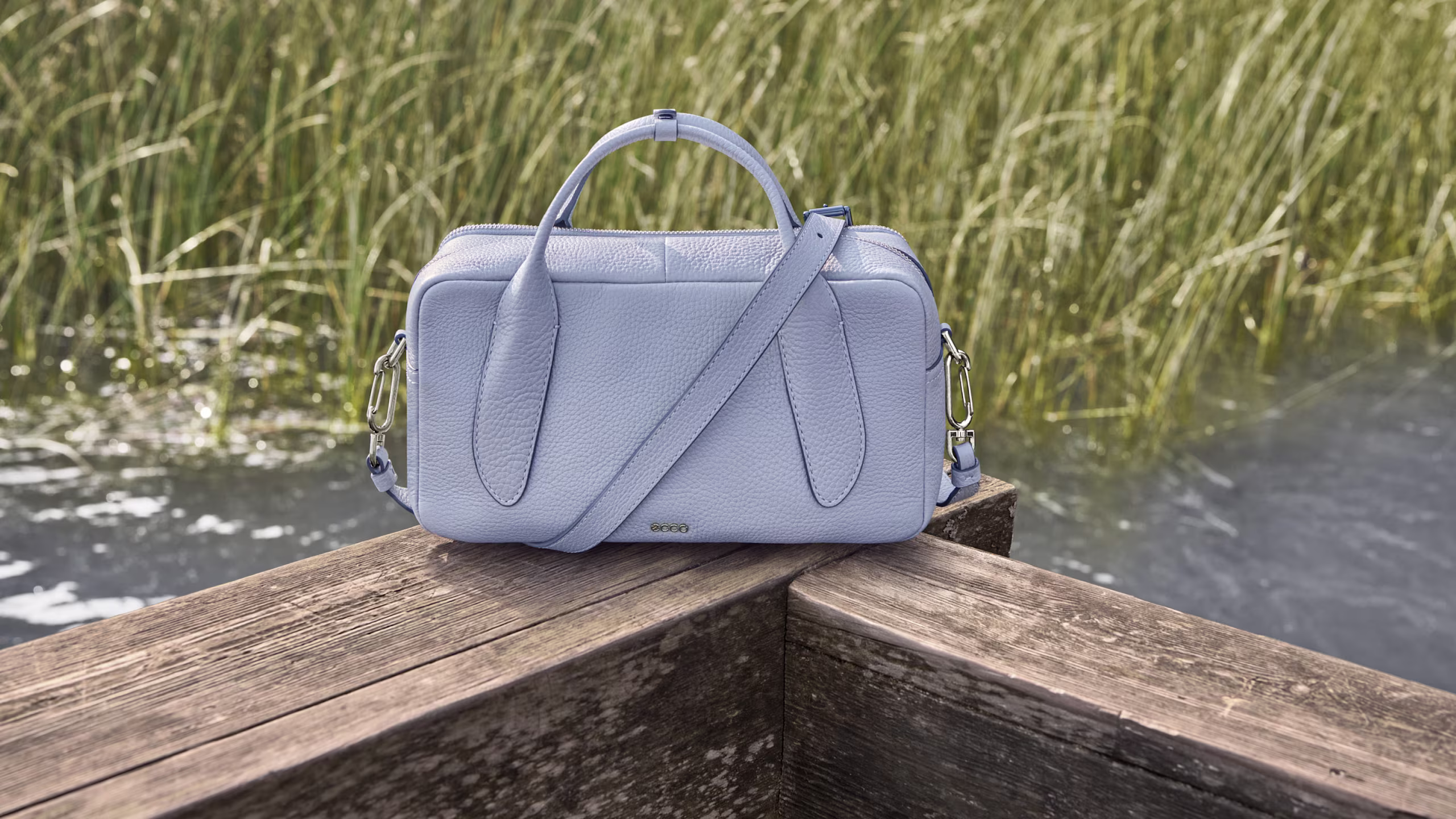 homepage-hero-1440x810-SS26-bags-blue-910844590784 BowlingBag