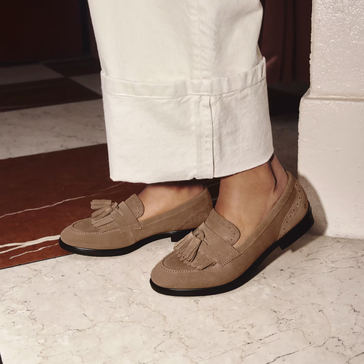 homepage-feature-SS26-1400x1400-brown-tan-20986305034_DressClassic15