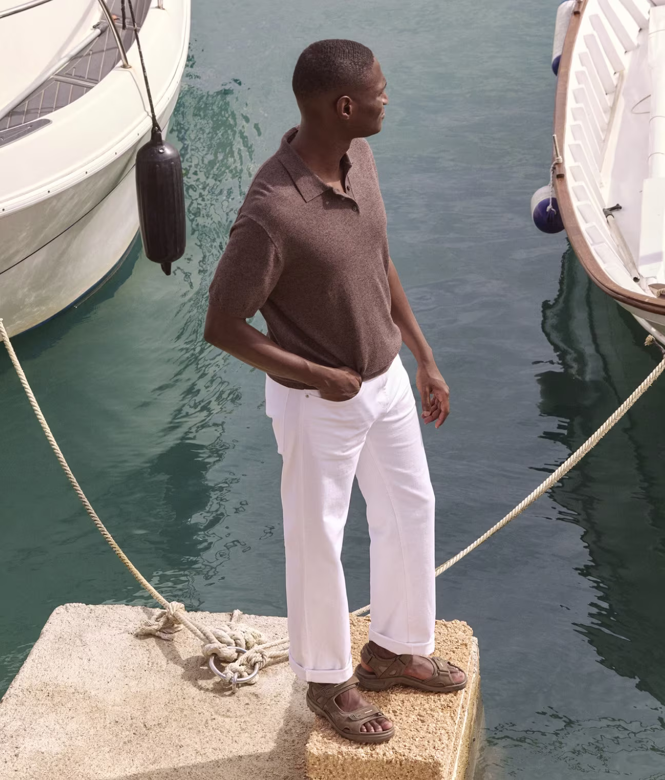 Not all sandals age the same way. A leather sandal from ECCO is cut from full-grain hides tanned in our own tanneries. That means softer leather from day one, better breathability through the summer months, and a material that molds gently to the shape of your foot rather than wearing against it.