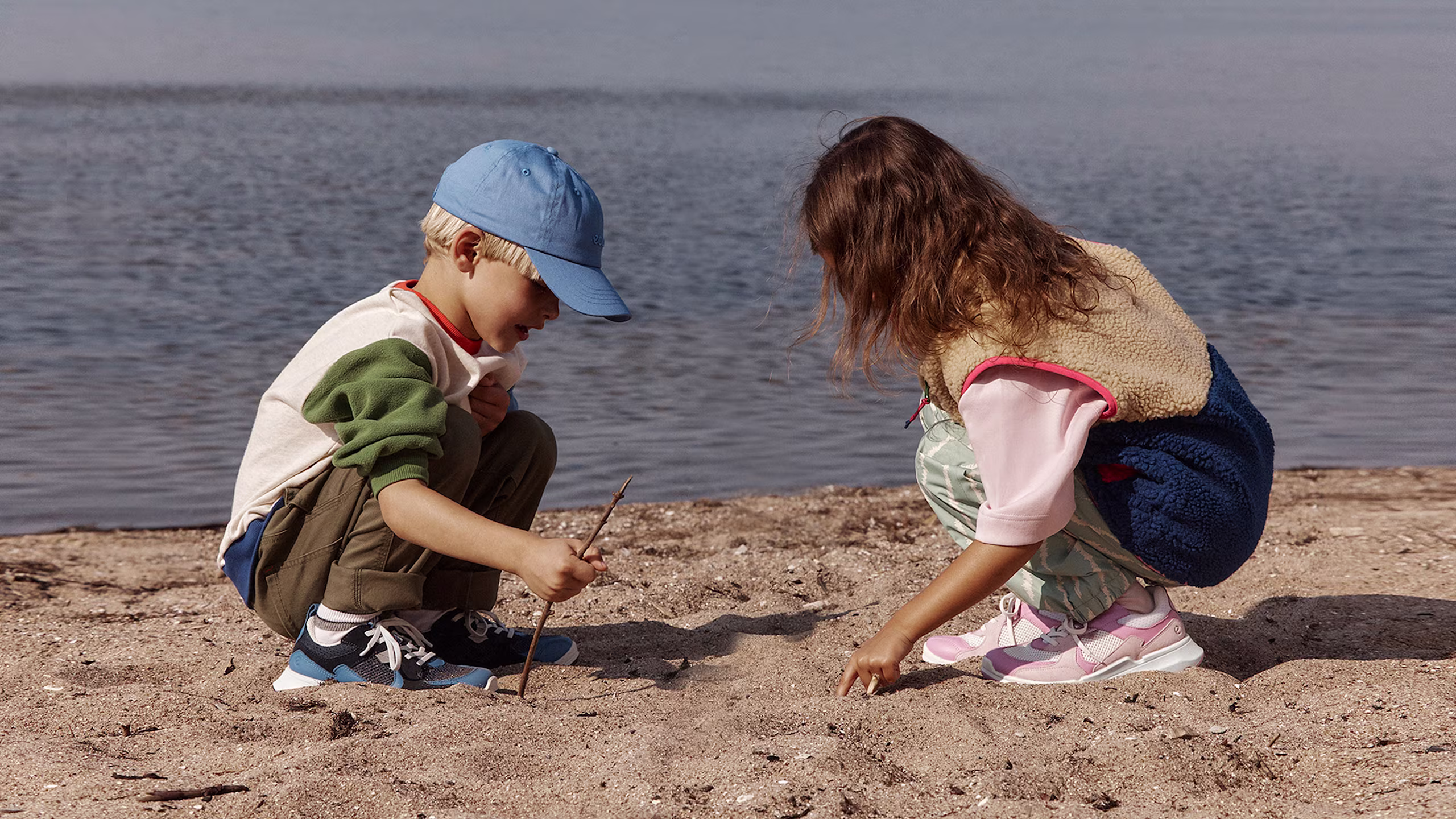 homepage-hero-2880x1620-dual-ss26-biomkids-static-710872-61483-710872-61484