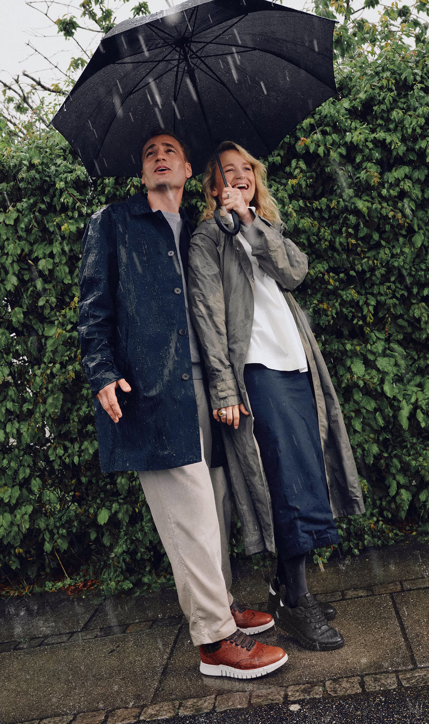 plp-tall-1438x2422-dual-aw25-rainydays-51233401053-21823301001-1