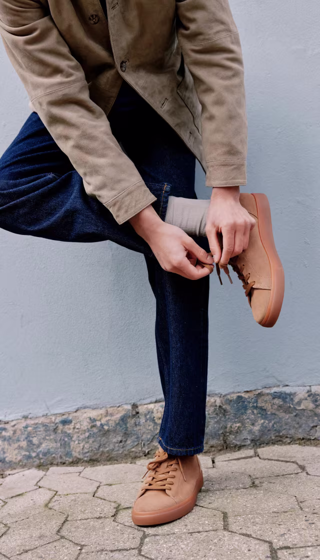contentCard suede men-56011405034