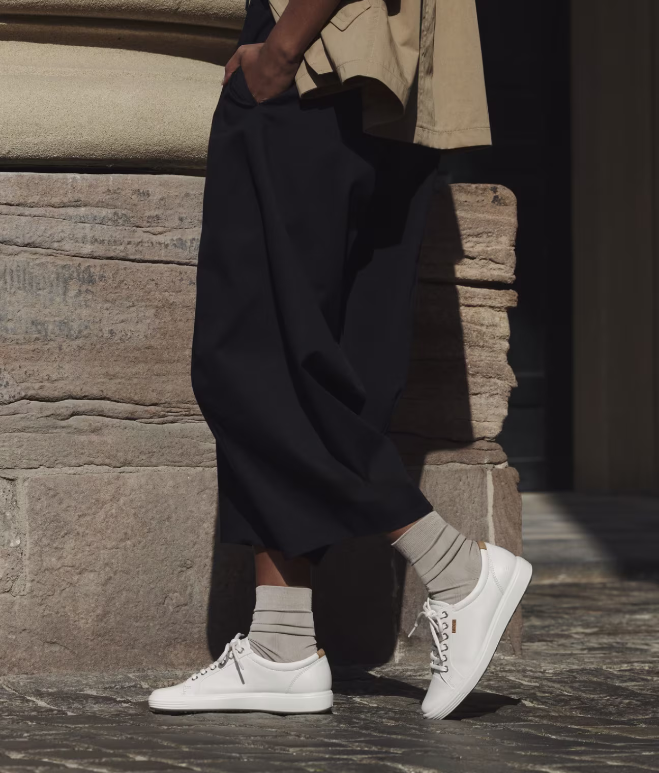 Elevate your everyday wardrobe with these minimalist white leather sneakers. Clean Scandinavian design meets premium craftsmanship for all-day versatility.