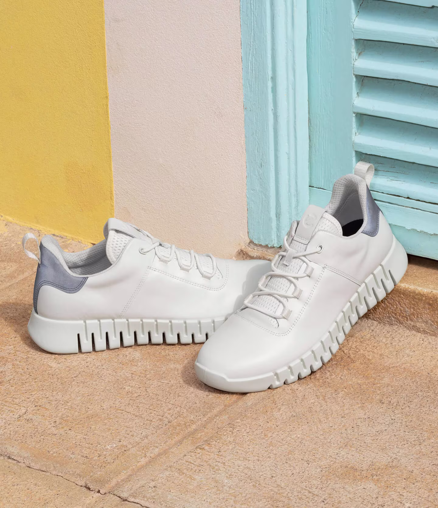 b4.11-landingpage-ss26-summerwalking-52520450874-NEW