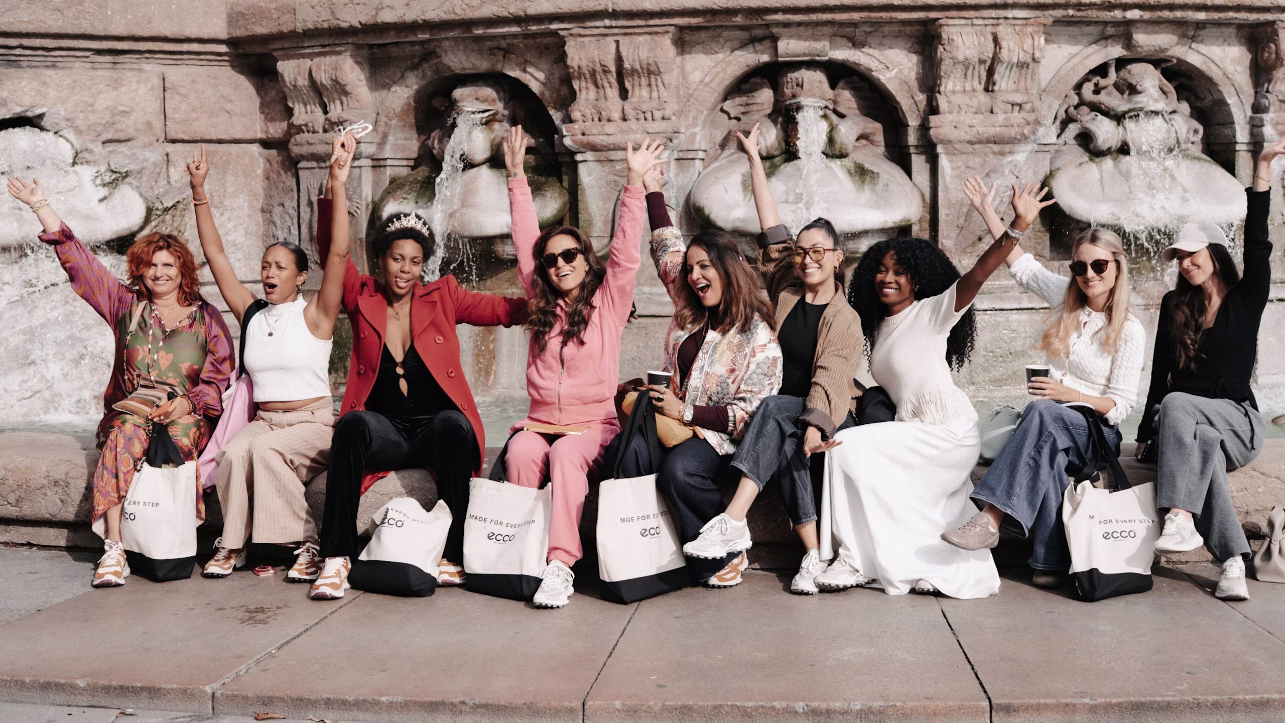 homepage-baner-SS26-1400x1400-ECCO-walks-DE-b1