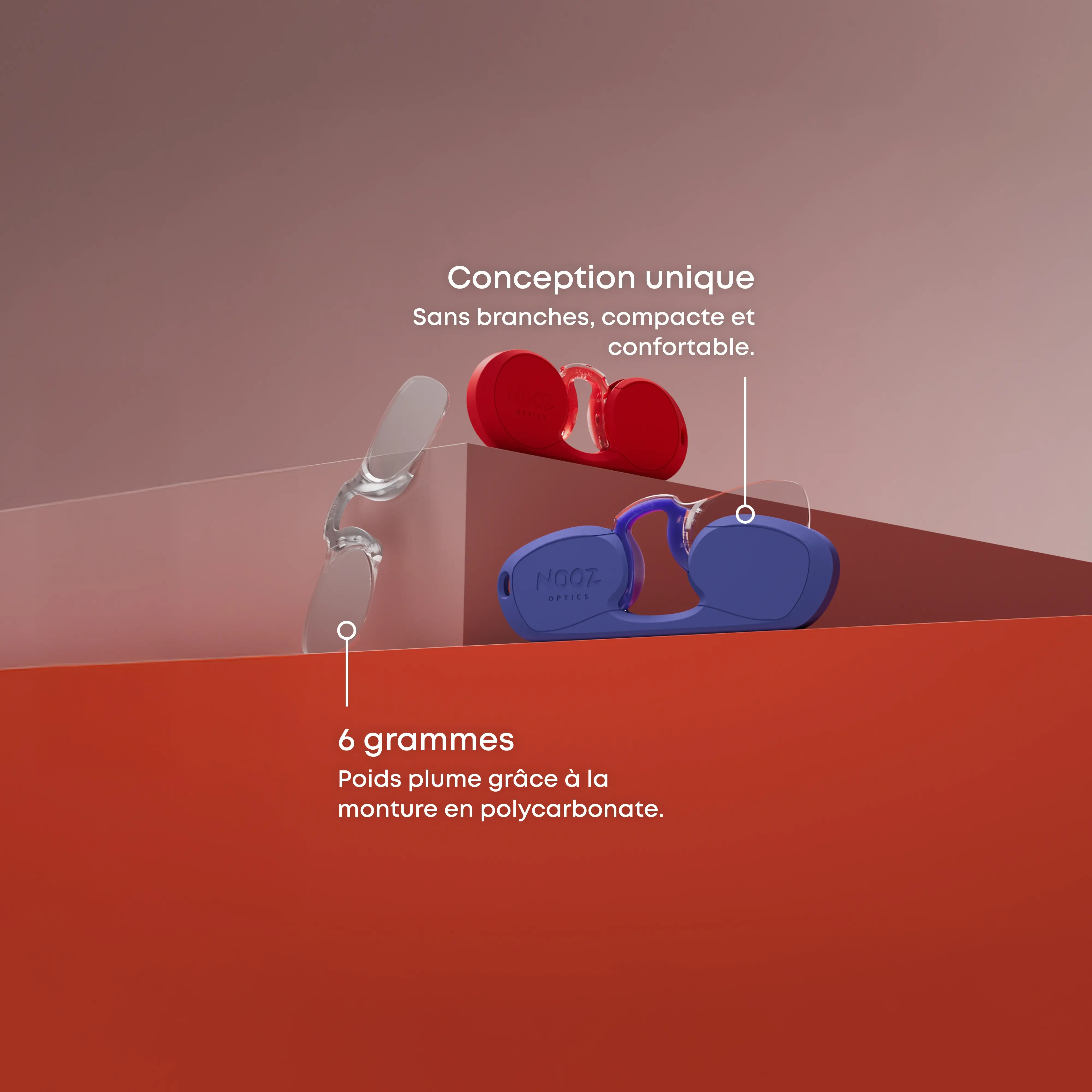 Une paire de Rectangulaire Noir Lunettes de lecture