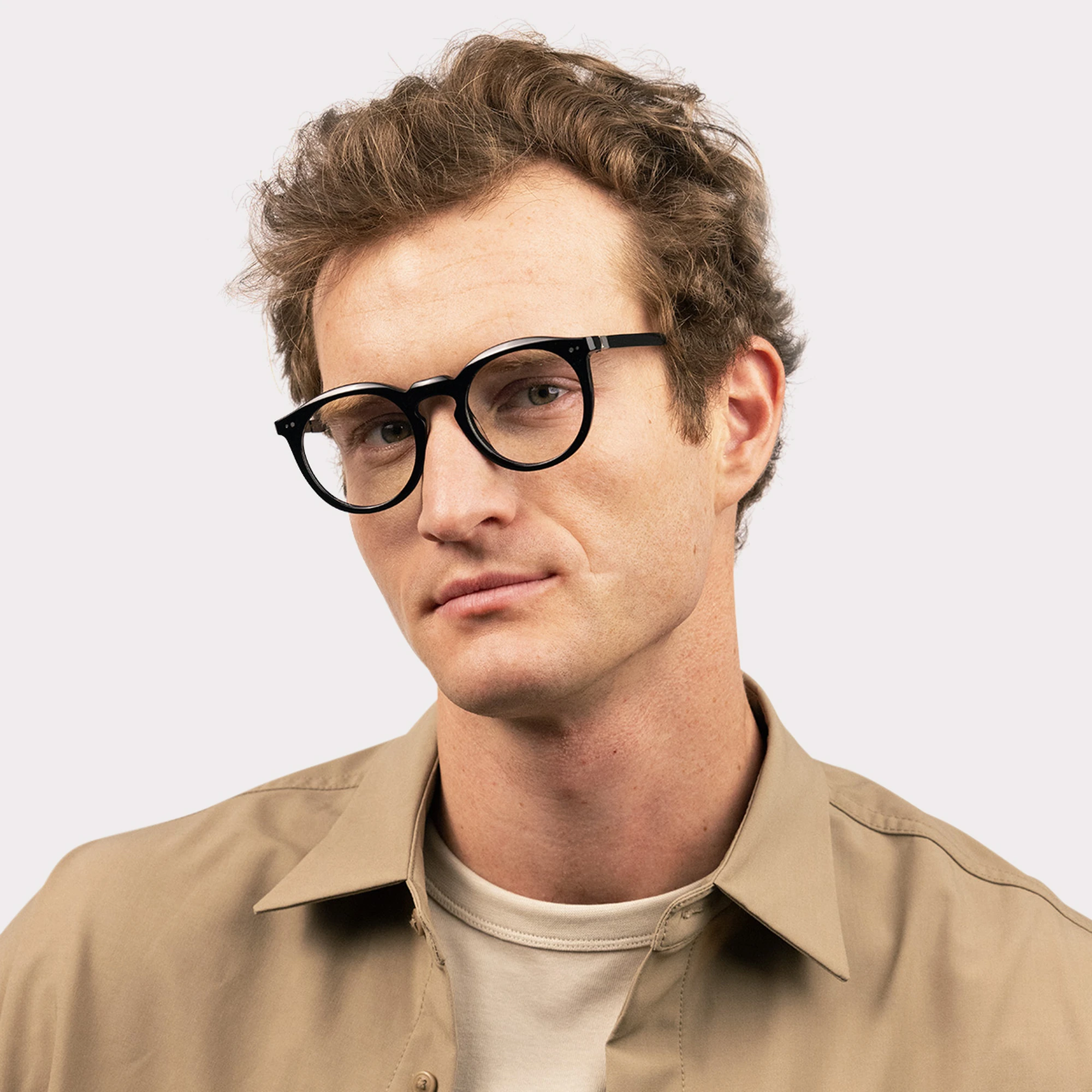 Ein Paar Robb Schwarz Korrekturbrille