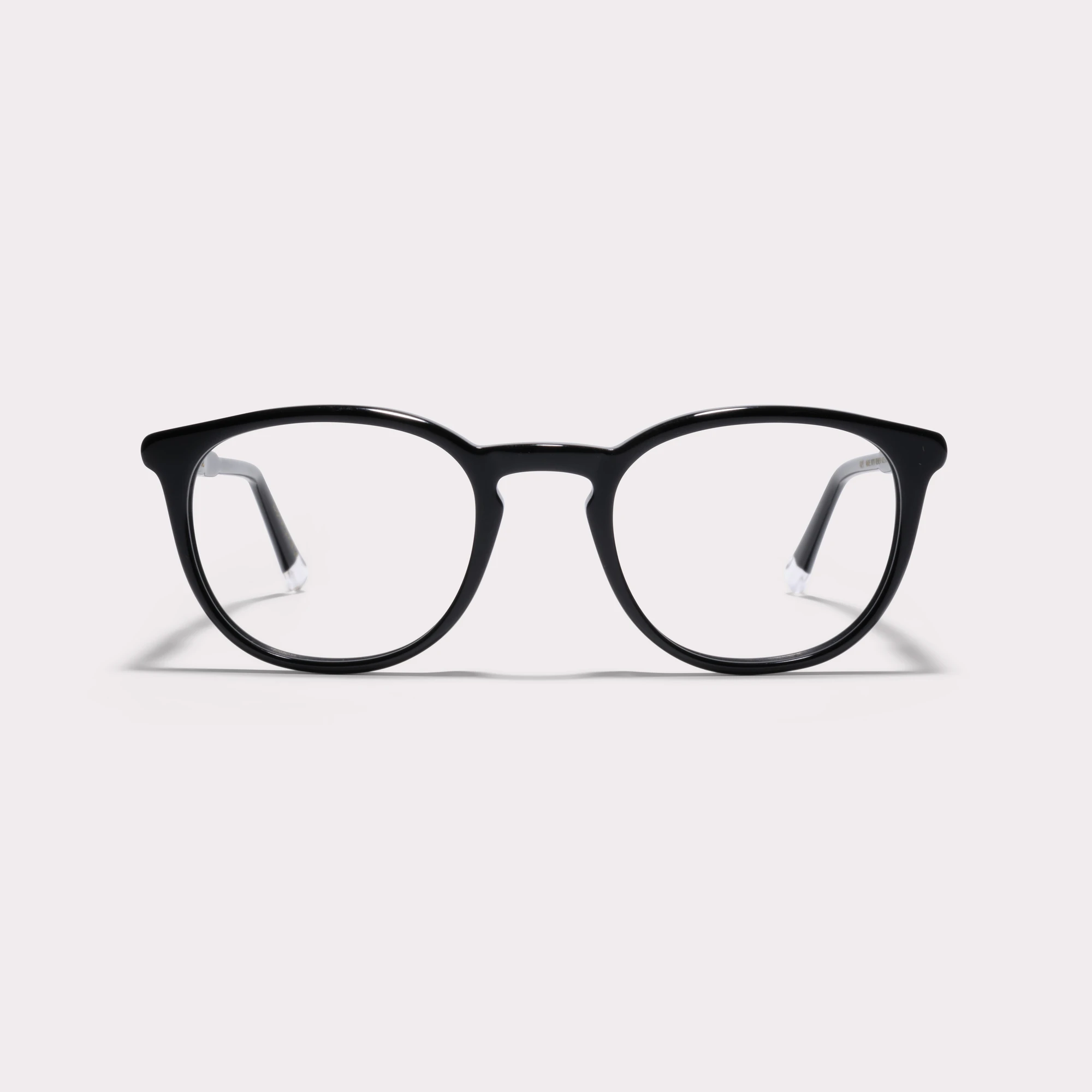 Ein Paar Roy Schwarz Korrekturbrille , von vorne gesehen